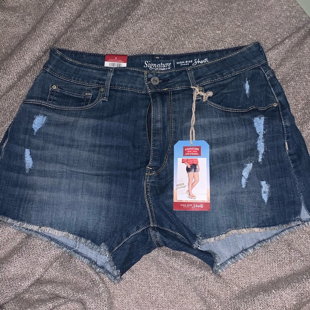 NWT- High rise shorts: size 12